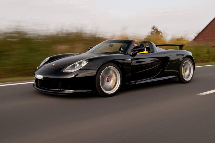  Porsche Carrera GT by Edo Competition 2015 года  (фото 2 из 16)